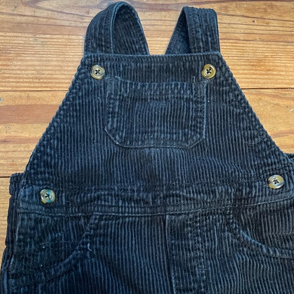 Carter’s 2pc Overall Set - Picture 10 of 14